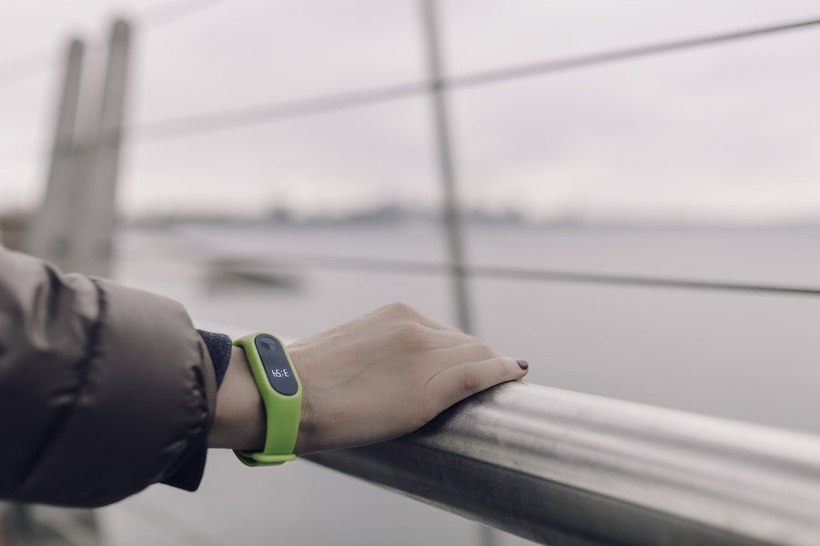 The Advantages and Disadvantages of Using a Smartwatch Fitness Tracker