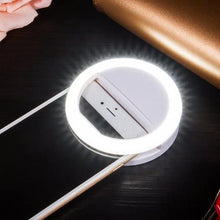 Load image into Gallery viewer, Auxiwa Clip on Selfie Ring Light
